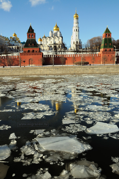 Ледоход на Москве-реке